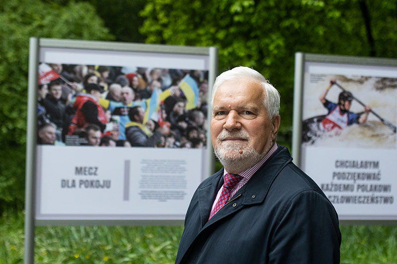Kazimierz Barczyk, wiceprzewodniczący Sejmiku Województwa Małopolskiego: Pokazując solidarność Polaków z uchodźcami z Ukrainy, stawiamy opór okrucieństwu i agresji