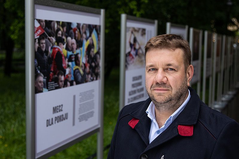 Mariusz Bartkowicz, Prezes Zarządu i Redaktor Naczelny Radia Kraków: Wystawa przypomina nam o świecie, w którym ukraińscy sportowcy starają się żyć normalnie