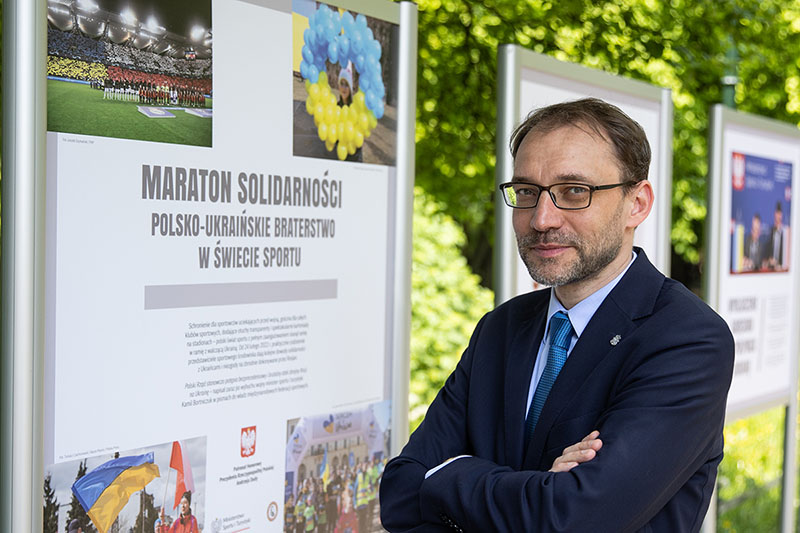 Prof. Janusz Mierzwa, historyk: Powszechną reakcją była chęć pomocy