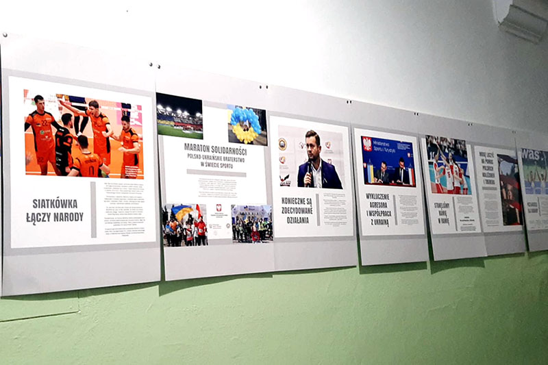 Mysłowice: Wystawa jest nam bliska, mamy w szkole uczniów z Ukrainy