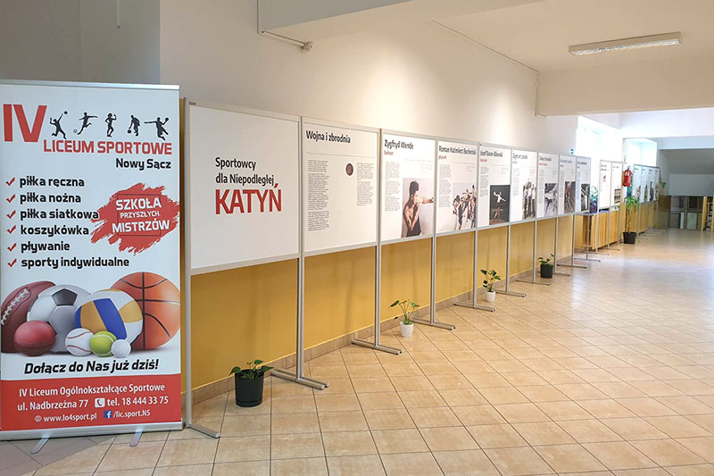 Nowy Sącz: Wystawa ukazuje siłę braterstwa Polaków w świecie sportu